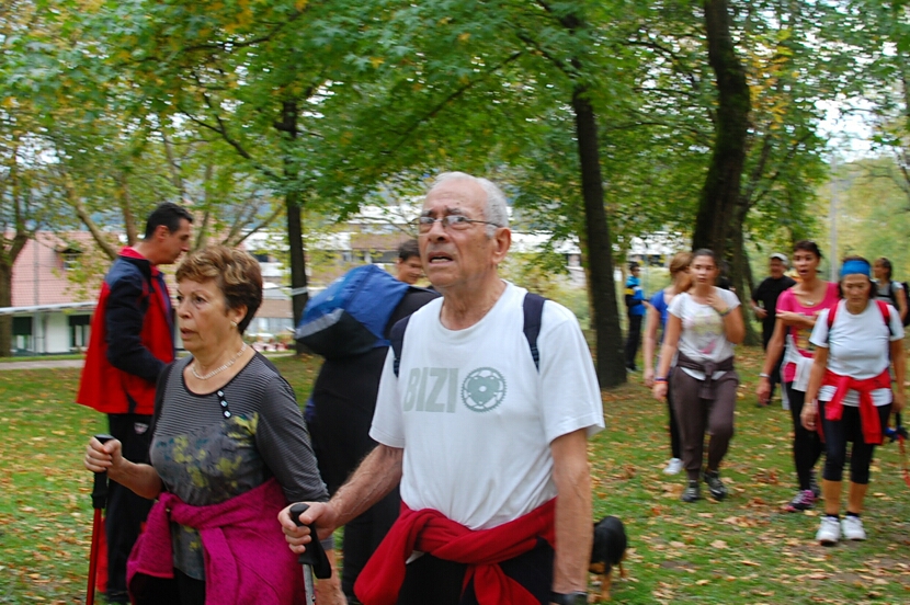 Foto 99 de la galería del avituallamiento | 11:00 h -11:30 h |  Galería 2 - Subida a Artxanda 2015