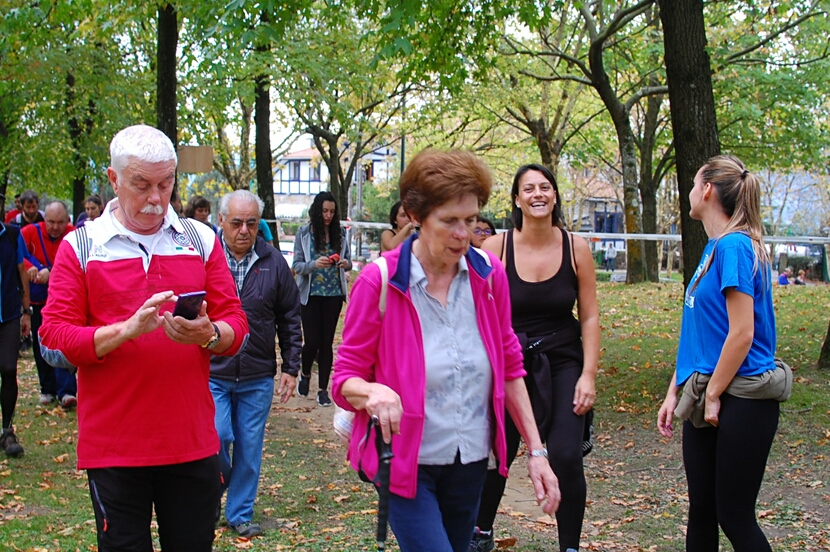 Foto 166 de la galería del avituallamiento | 11:00 h -11:30 h |  Galería 2 - Subida a Artxanda 2015