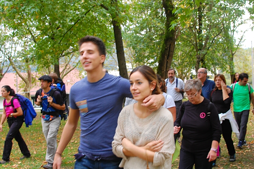 Foto 213 de la galería del avituallamiento | 11:00 h -11:30 h |  Galería 2 - Subida a Artxanda 2015