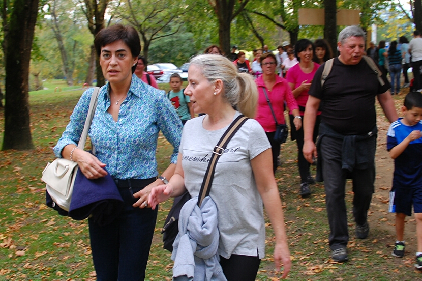 Foto 260 de la galería del avituallamiento | 11:00 h -11:30 h |  Galería 2 - Subida a Artxanda 2015