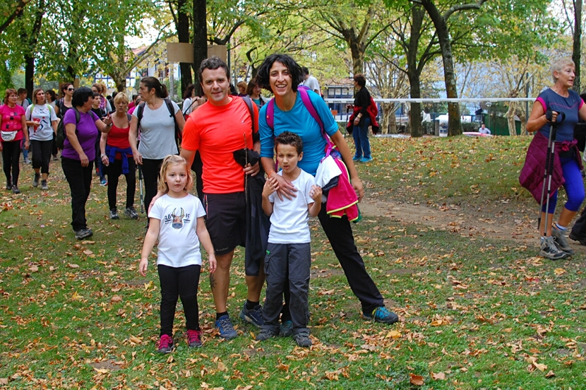 Foto 9 de la galería del avituallamiento | 11:00 h -11:30 h |  Galería 2 - Subida a Artxanda 2015