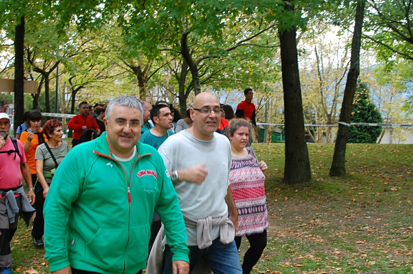 Foto 13 de la galería del avituallamiento | 11:00 h -11:30 h |  Galería 2 - Subida a Artxanda 2015