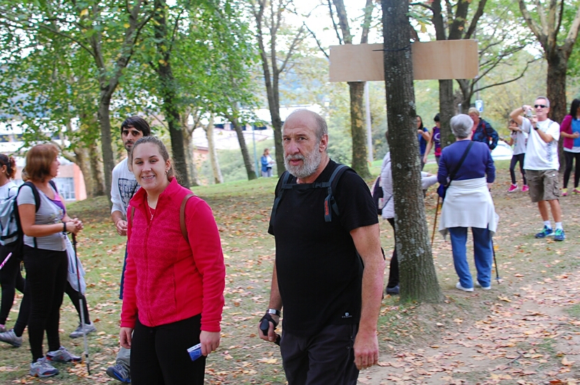 Foto 112 de la galería del avituallamiento | 11:30 h -12:00 h |  Galería 3 - Subida a Artxanda 2015