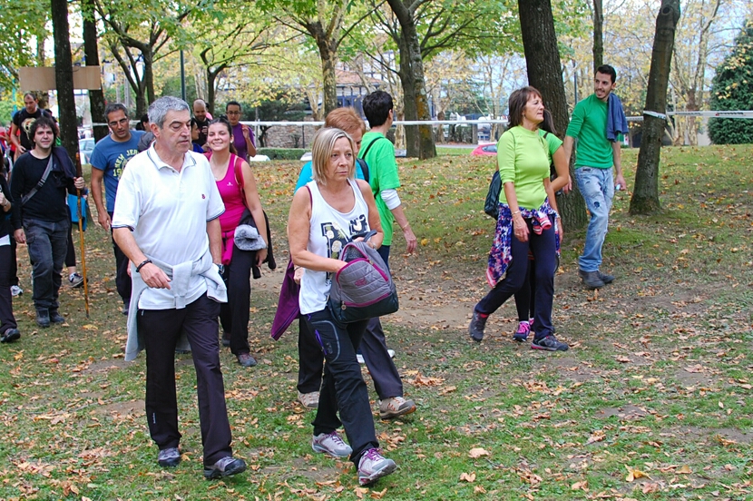 Foto 177 de la galería del avituallamiento | 11:30 h -12:00 h |  Galería 3 - Subida a Artxanda 2015
