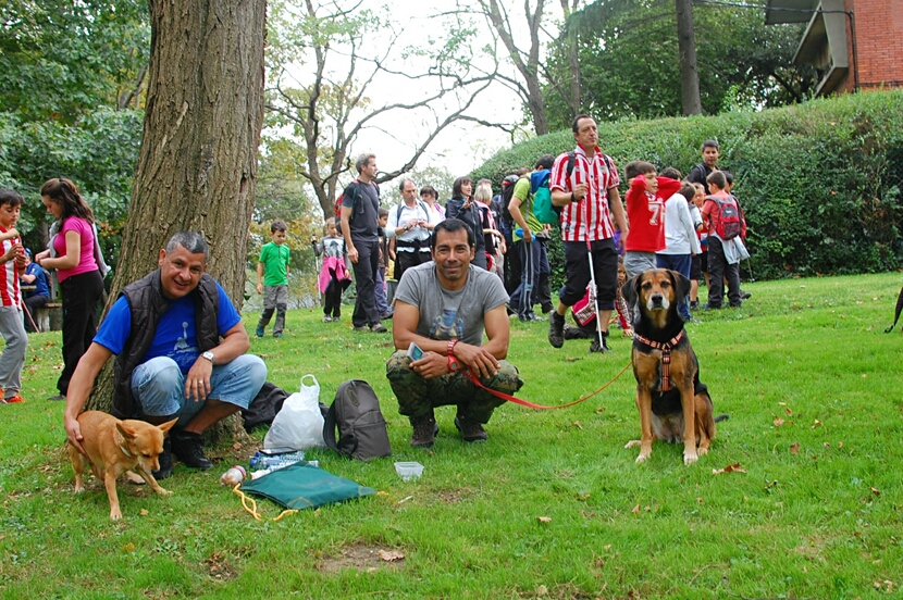 Foto 21 de la galería del avituallamiento | 12:00 h -12:30 h |  Galería 4 - Subida a Artxanda 2015