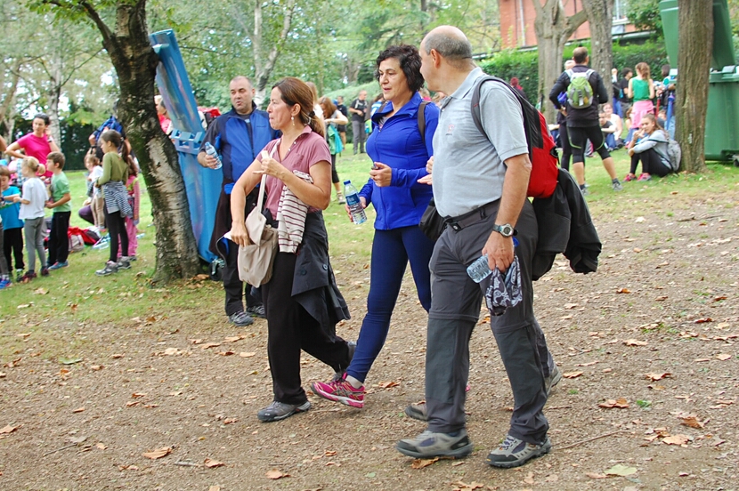 Foto 27 de la galería del avituallamiento | 12:00 h -12:30 h |  Galería 4 - Subida a Artxanda 2015