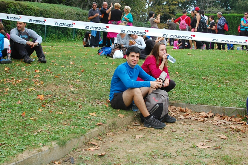 Foto 40 de la galería del avituallamiento | 12:00 h -12:30 h |  Galería 4 - Subida a Artxanda 2015