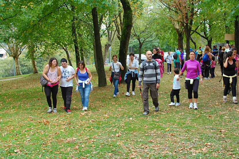 Foto 44 de la galería del avituallamiento | 12:00 h -12:30 h |  Galería 4 - Subida a Artxanda 2015