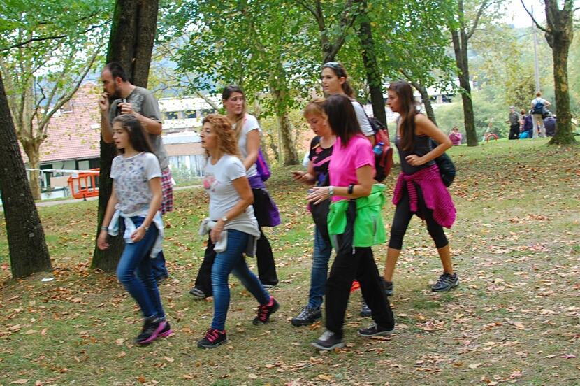 Foto 82 de la galería del avituallamiento | 12:00 h -12:30 h |  Galería 4 - Subida a Artxanda 2015