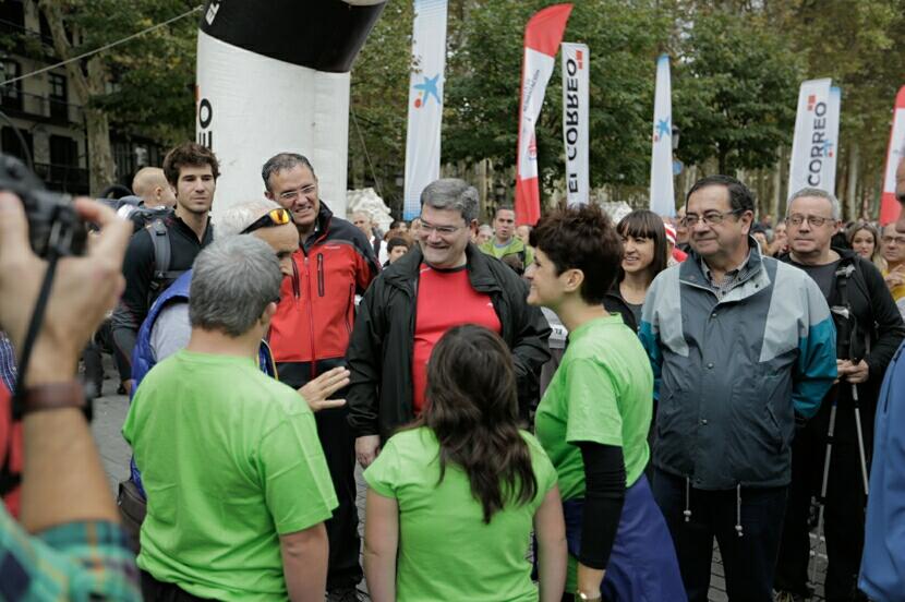 Foto 51 de la la salida | 9:30 h - 10:30 h | Galería 1 - Subida a Artxanda 2015