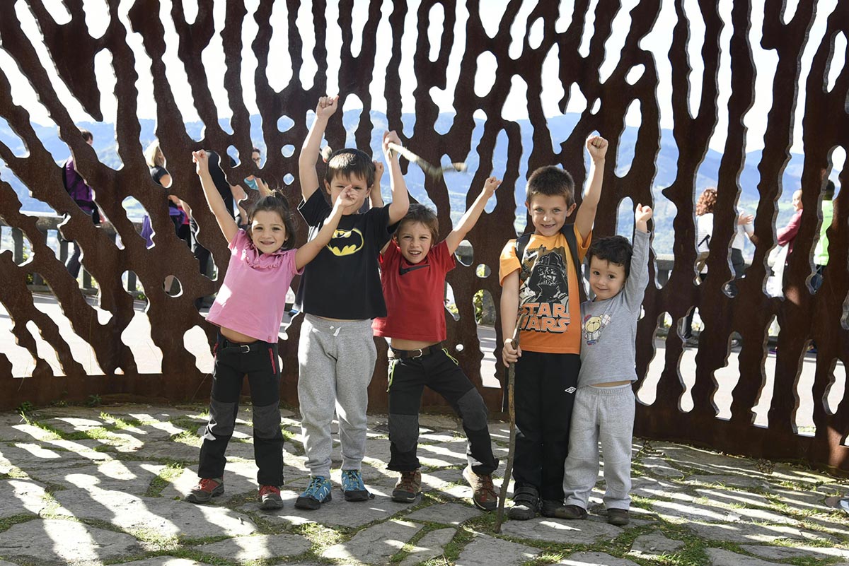 Foto 386 de la recorrido | Galería - Subida a Artxanda 2016
