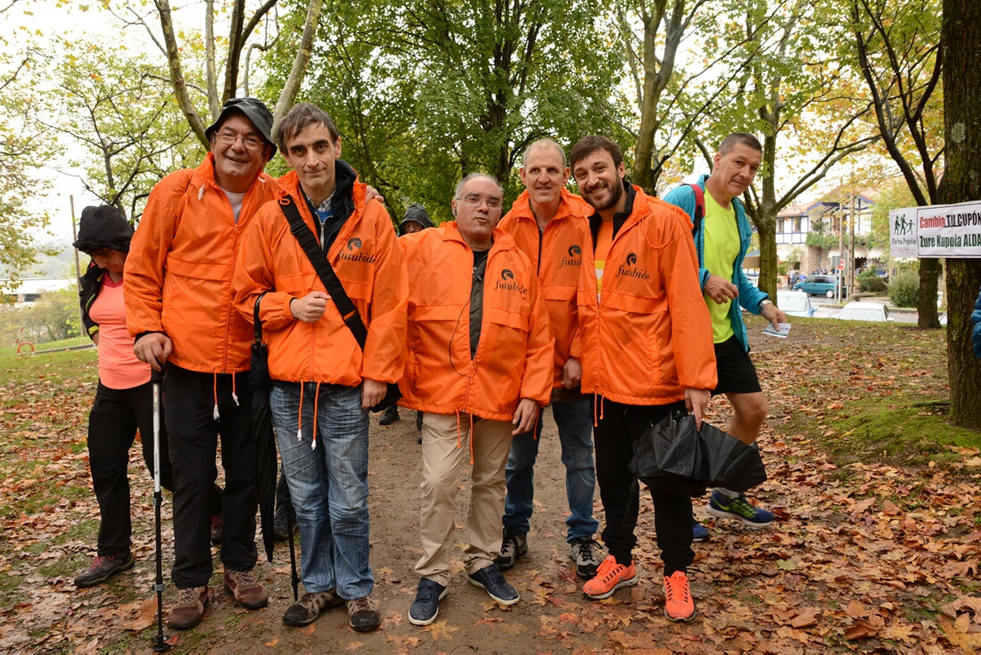 Foto 432 de la avituallamiento - Subida a Artxanda 2017