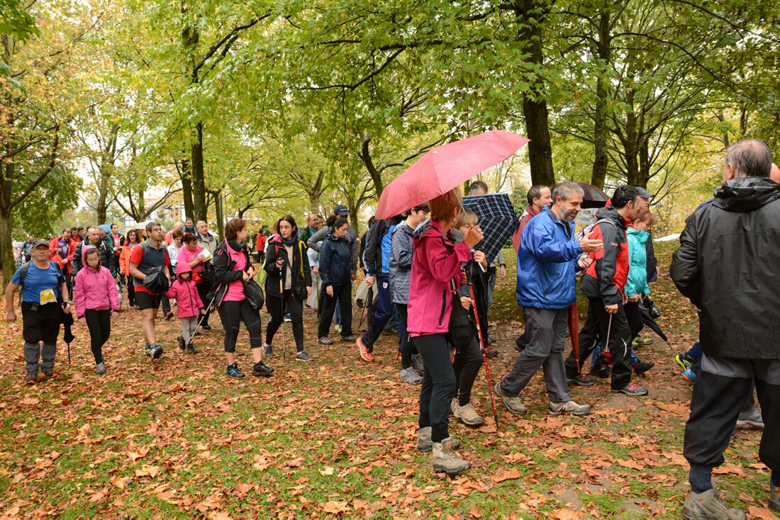 Foto 441 de la avituallamiento - Subida a Artxanda 2017