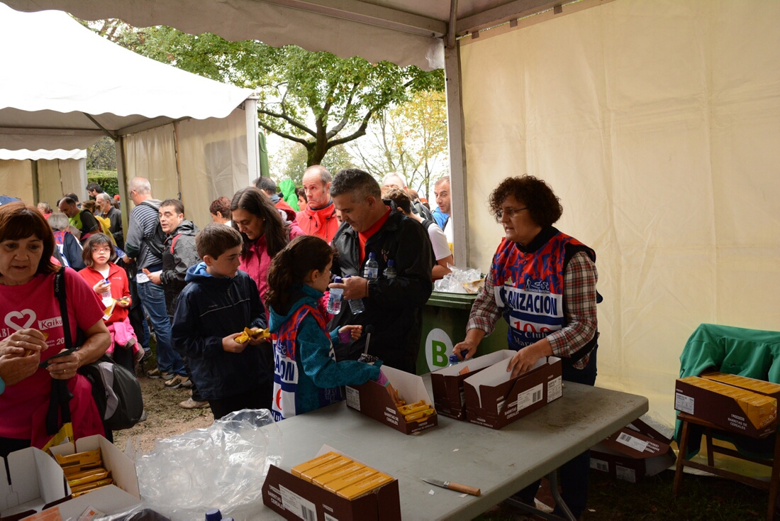 Foto 484 de la avituallamiento - Subida a Artxanda 2017