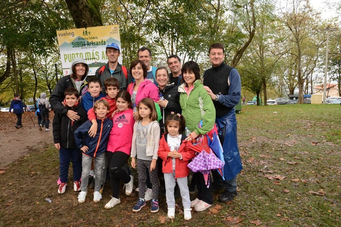 Foto 588 de la avituallamiento - Subida a Artxanda 2017