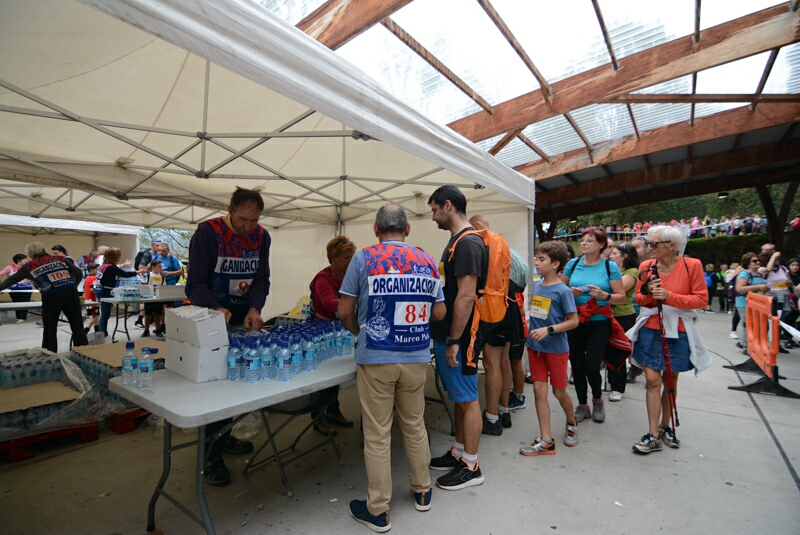 Foto 2 de la avituallamiento - Galer&iacute;a de la Subida a Artxanda 2022