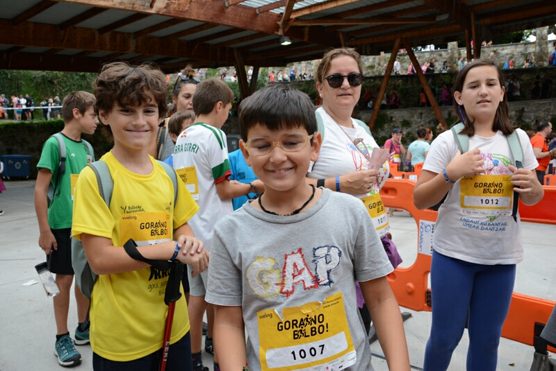 Foto 17 de la avituallamiento - Galer&iacute;a de la Subida a Artxanda 2022