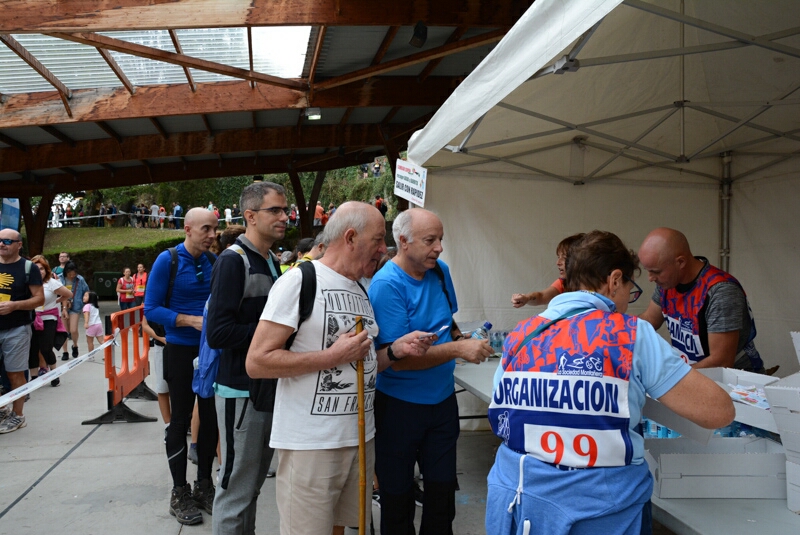 Foto 22 de la avituallamiento - Galer&iacute;a de la Subida a Artxanda 2022