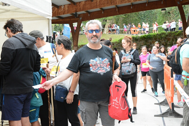 Foto 42 de la avituallamiento - Galer&iacute;a de la Subida a Artxanda 2022