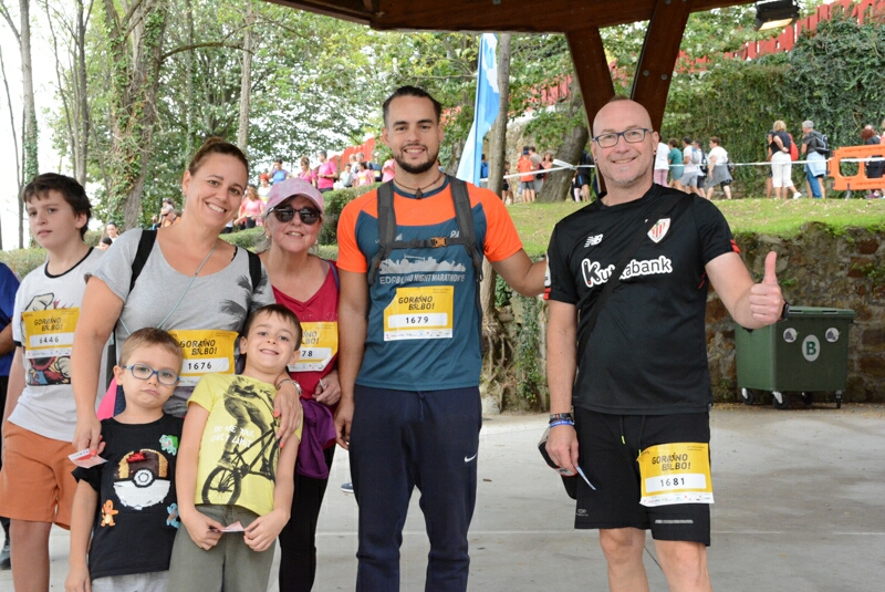 Foto 67 de la avituallamiento - Galer&iacute;a de la Subida a Artxanda 2022