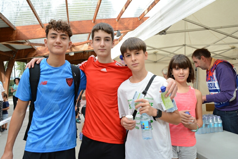 Foto 90 de la avituallamiento - Galer&iacute;a de la Subida a Artxanda 2022