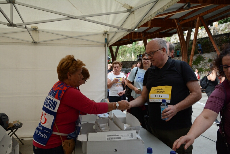 Foto 99 de la avituallamiento - Galer&iacute;a de la Subida a Artxanda 2022