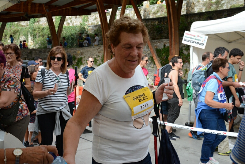 Foto 100 de la avituallamiento - Galer&iacute;a de la Subida a Artxanda 2022