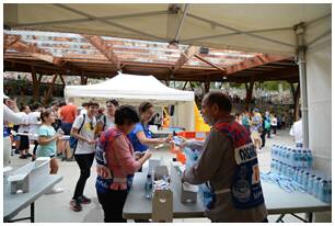 Foto 8 de la avituallamiento - Galer&iacute;a de la Subida a Artxanda 2022