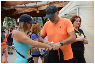 Foto 71 de la avituallamiento - Galer&iacute;a de la Subida a Artxanda 2022