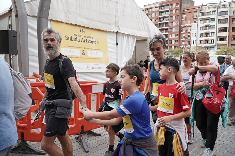 Foto 915 de la llegada - Galer&iacute;a de la Subida a Artxanda 2023
