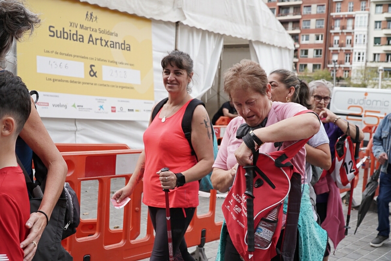Foto 916 de la llegada - Galer&iacute;a de la Subida a Artxanda 2023